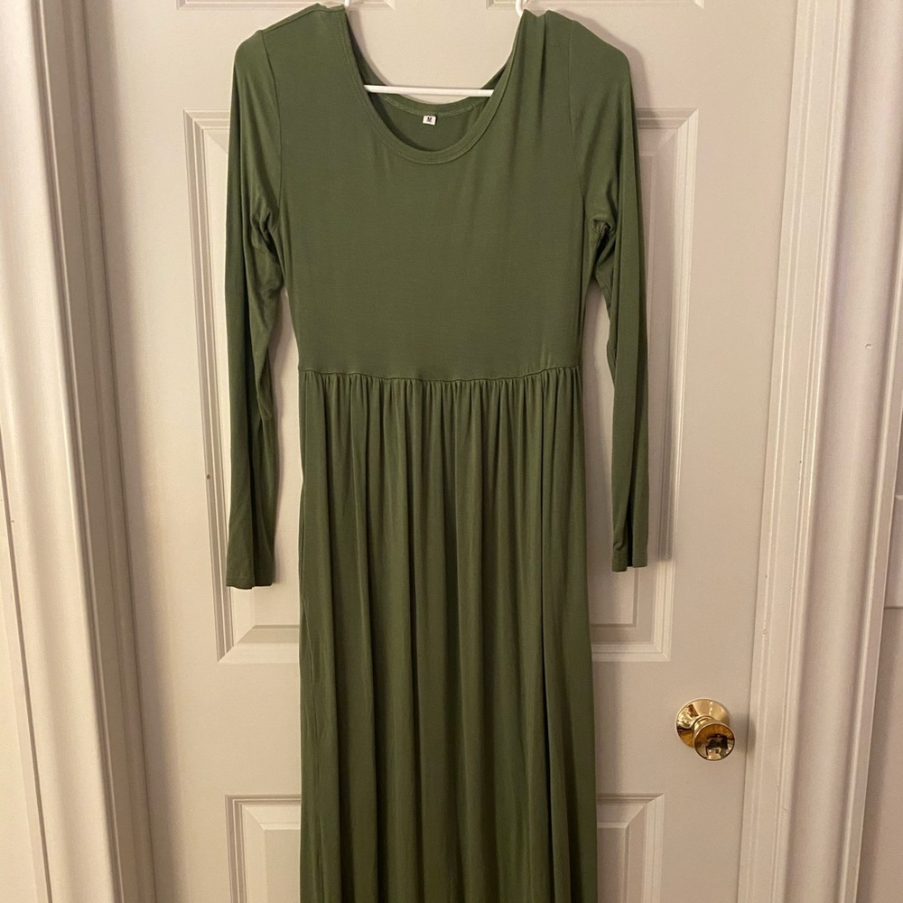 Women’s Green Maxi Dress
